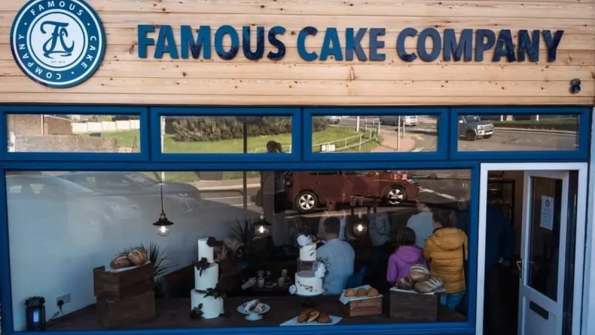 Famous Cake Company Brighton — Birthday Cake in Brighton