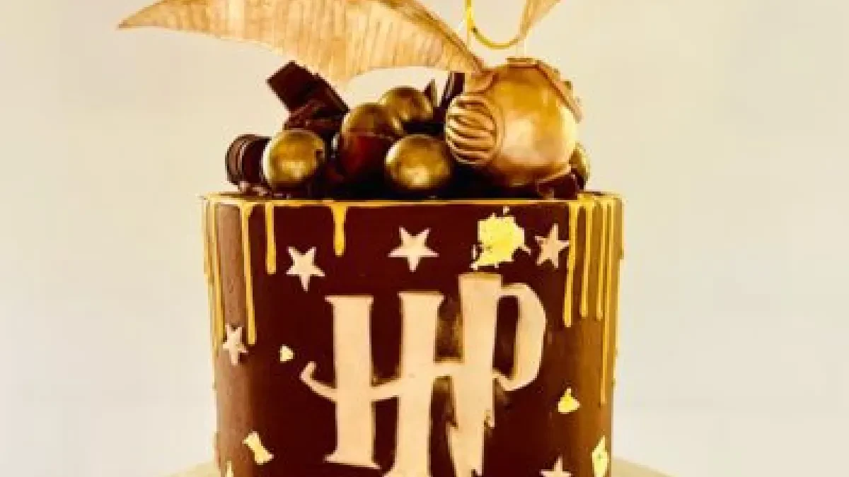 Heidi's Cottage Cakery Horsham — Birthday Cake in Horsham