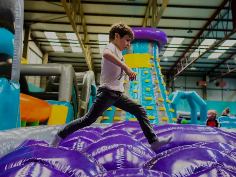 Jump'n Fun Inflatable Park Eastbourne — Soft Play Party in Eastbourne